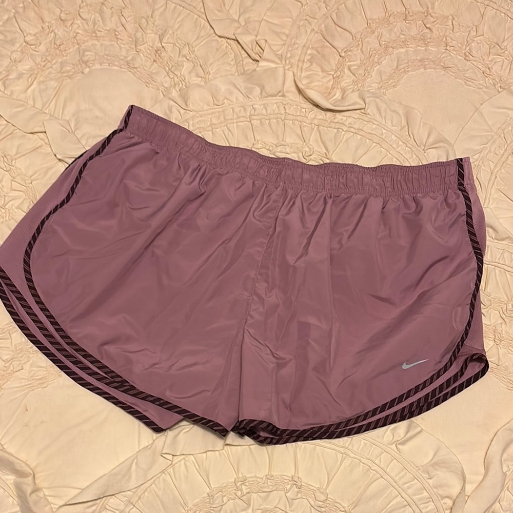 Nike Purple Athletic Shorts Lightweight Elastic Waist
